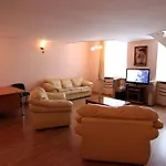 On Preobrajenskaya 24 Appart hôtel