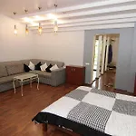 On Preobrajenskaya 24 Apartahotel Odesa