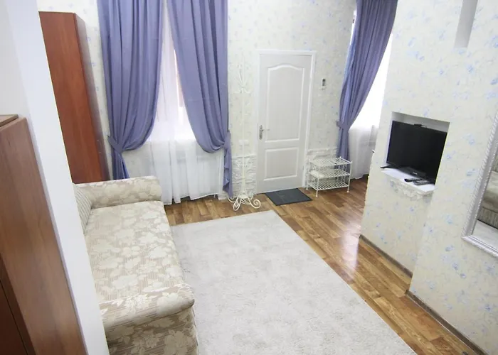 On Preobrajenskaya 24 Apartahotel 4*