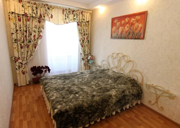 On Preobrajenskaya 24 Apartahotel