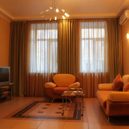 On Preobrajenskaya 24 4*