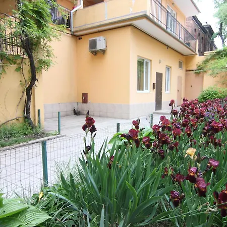 On Preobrajenskaya 24 Hotel apartamentowy Odessa