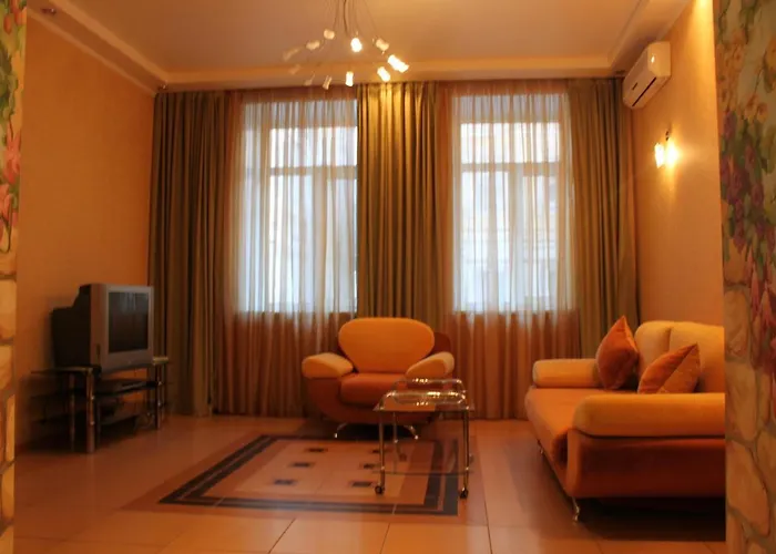 On Preobrajenskaya 24 4*