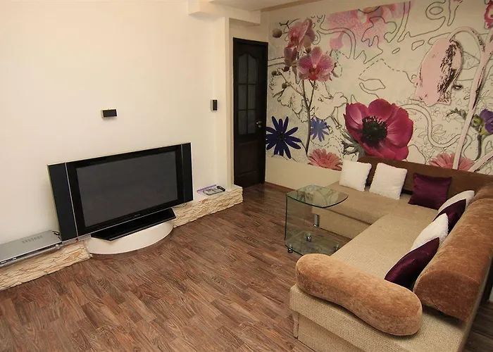 On Preobrajenskaya 24 Hotel apartamentowy