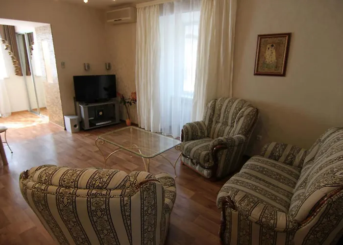 On Preobrajenskaya 24 4*