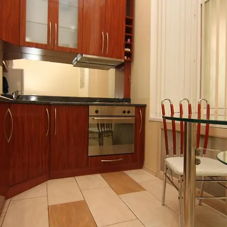 On Preobrajenskaya 24 Aparthotel 3*