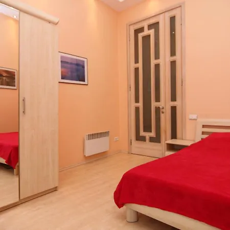On Preobrajenskaya 24 Aparthotel 3*