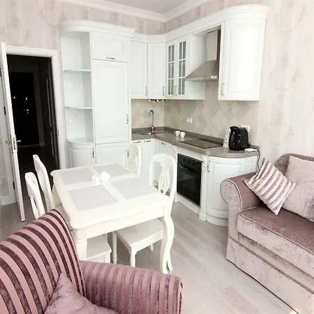 On Preobrajenskaya 24 Aparthotel 4*