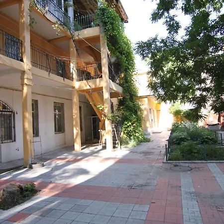 On Preobrajenskaya 24 Aparthotel 3*