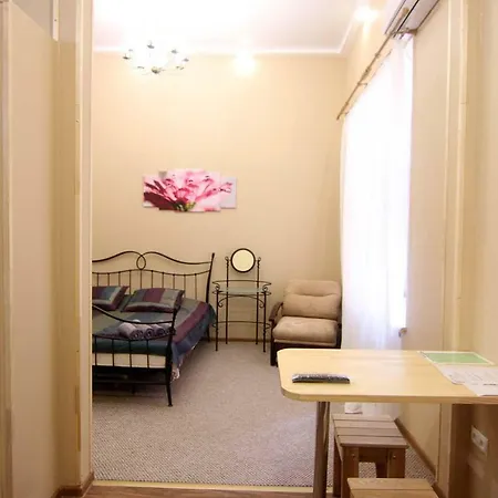 On Preobrajenskaya 24 Aparthotel 3*